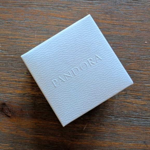 Pandora Ring - Picture 3 of 5